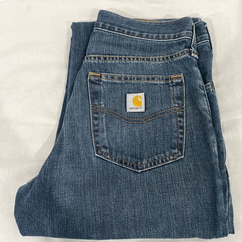 Carhartt Men Jeans 
Relaxed Fit Size 30 x 32